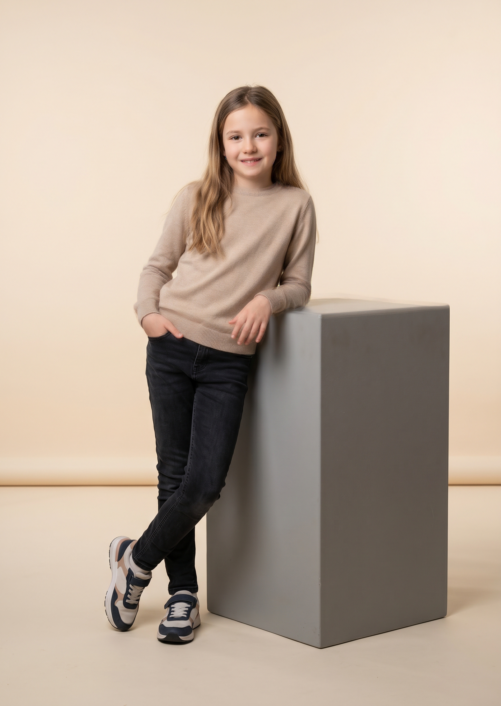 Pose 25